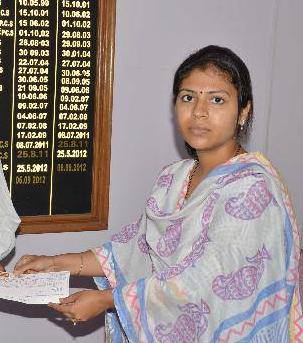 Support IAS officer Durga Shakti Nagpal